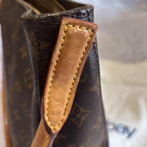 Louis Vuitton Looping Bag - Picture 17 of 17